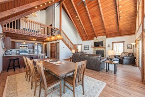 Interior - Fireplace Deck, Game Room & Mountain Vibes (McHenry)