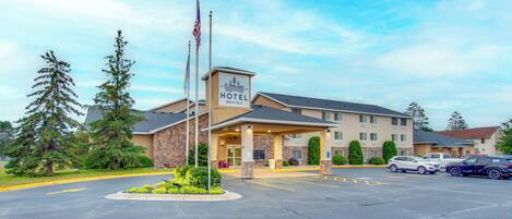 Fachada de la propiedad