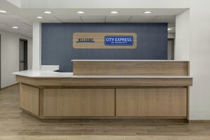 Reception - City Express by Marriott Bemidji (Bemidji)
