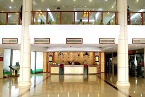 Interior - Sanhu Holiday Hotel (Jiayu)