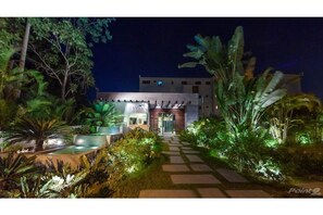 Exterior - Sayan Tropical 43 New Luxury Oceanfront Condo (Puerto Vallarta)