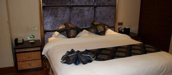 Xiangqu Garden Hotel