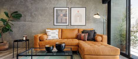 Smart-TV og stereoanlegg