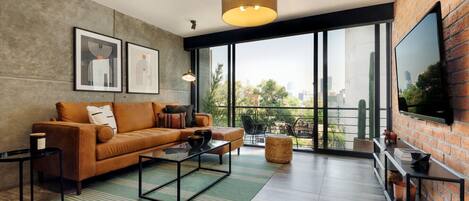 Smart-TV og stereoanlegg