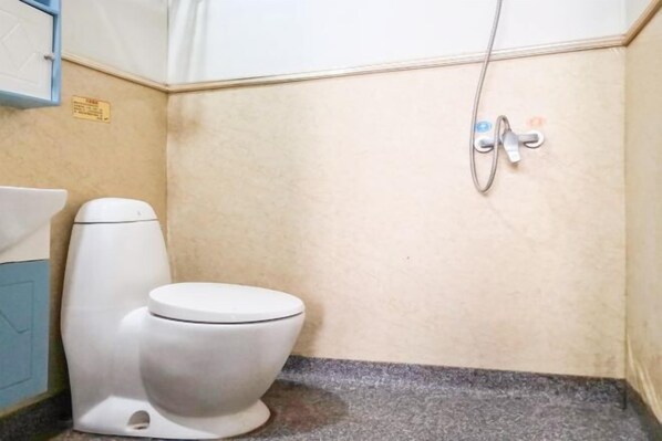 Bathroom - Chongqing Yuanfang Hotel (Shuangfu International Agricultural Trade City) (Chongqing)