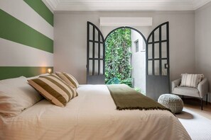 2 chambres, bureau, fer et planche à repasser, Wi-Fi gratuit