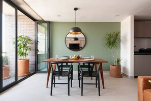 Dining - Enjoy the best views of Monumento a la Revolución (Ciudad de México)