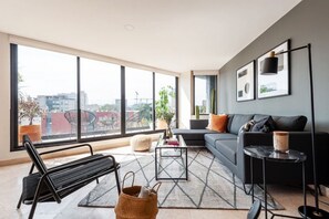 Smart TV, stereo - Lux large top floor Apt. at The Corner Condesa (Ciudad de México)