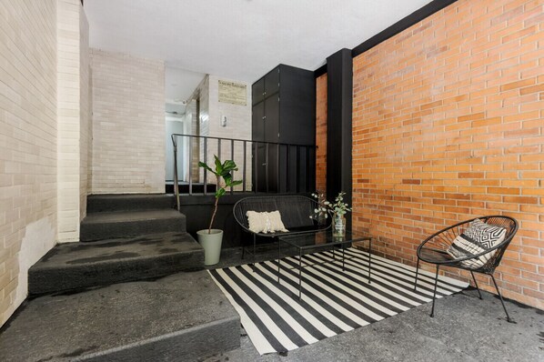 Interior - The Grey Hawk, Top floor apt w/ Private Rooftop. (Ciudad de México)