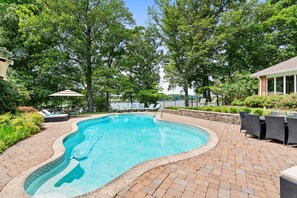 Alberca al aire libre