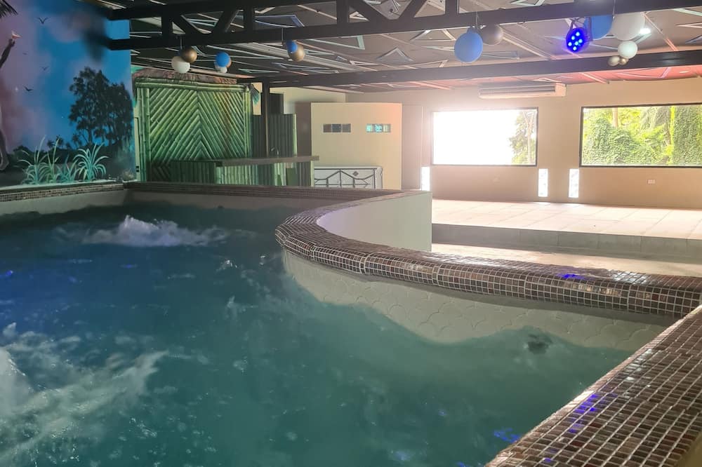 Alicia's Palace