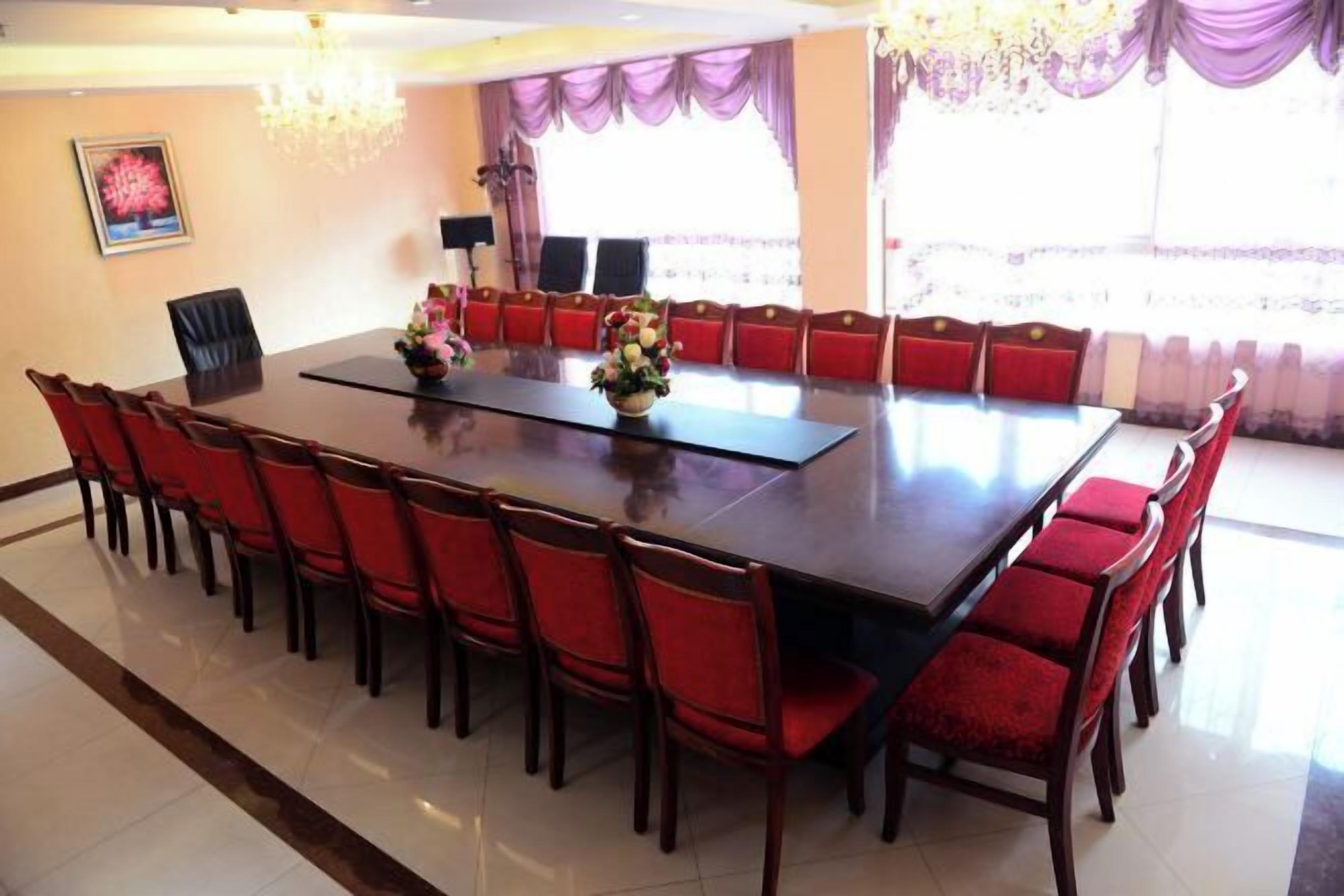 Meeting facility