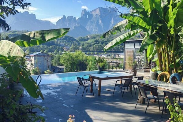 Exterior - Tianshe Hostel (Zhangjiajie)