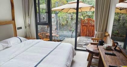 Southern Sichuan Bamboo Sea Qingyuan Homestay