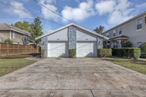 Exterior - Home Away from Home- Winter Park (Winter Park)