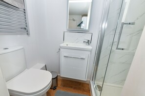 Comfort Single Room | Bathroom