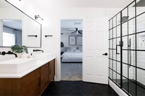 Hair dryer, towels, soap, shampoo - Renovated Modern Boho | Pool/Hot Tub | PHX Vibes (Phoenix)