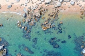 Unclassified image, 2 of 18, button - Red Bay Hesheng Homestay (Shanwei)