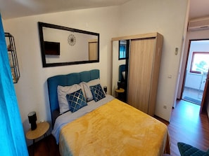 1 habitación, internet y ropa de cama 