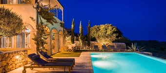 Delightful Kefalonia Villa | 5 Bedrooms |  Panoramic Sea & Mountain Views