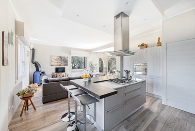 Contemporary Lake Garda Villa | 2 Bedrooms | Villa Daniela | Private Pool &.