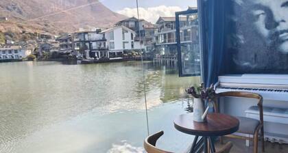 Dali Old Time Seaview Inn