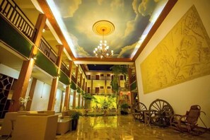 Lobby lounge - Jinghong Jinyun Inn (Gaozhuang Star Night Market) (Jinghong)