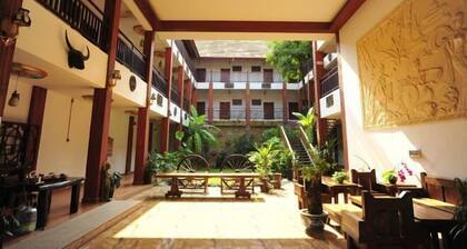 Jinghong Jinyun Inn (Gaozhuang Star Night Market)