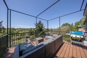 Terrace/patio - High Point Guesthouse (Seattle)