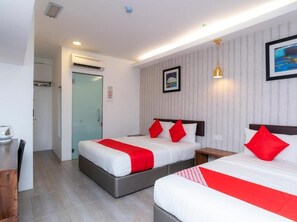 Executive Room | Desk, free WiFi - Big Big Hotel (Johor Bahru)