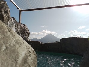 Piscine couverte, piscine extérieure