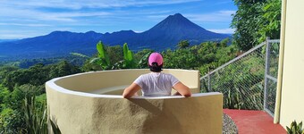 Villas Altos del Arenal<br>Private pool, air conditioning, volcano view 