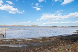 Tæt på stranden