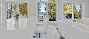 Modern Waterfront Home on Georgian Bay w/ Hot Tub!