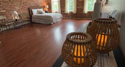 Unique loft in historic downtown