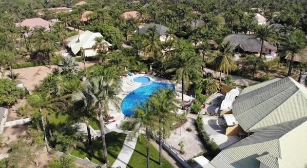 Piscina a l'aire lliure 