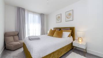2 bedrooms, in-room safe, iron/ironing board, WiFi