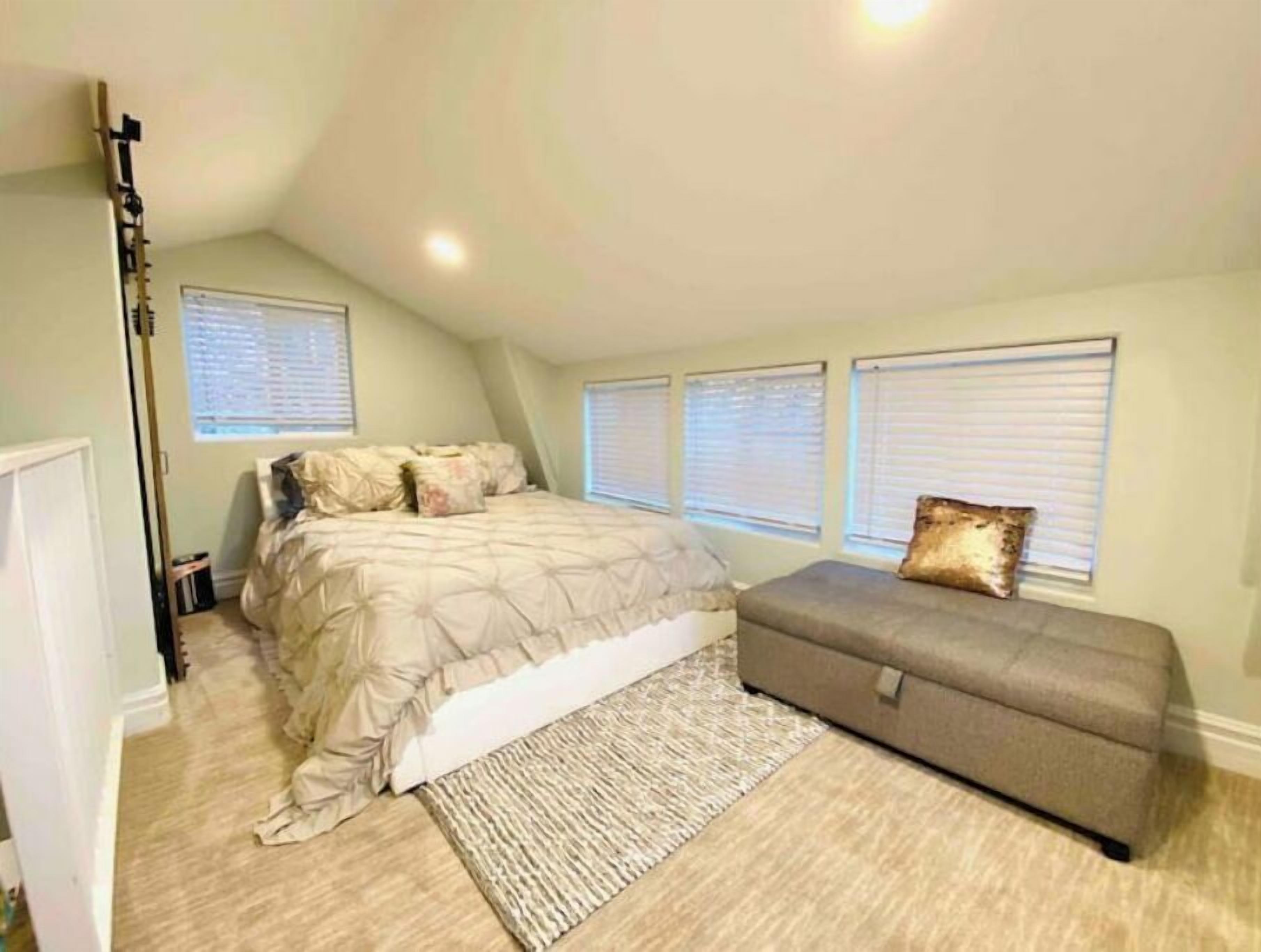 1 bedroom, desk, iron/ironing board, travel crib