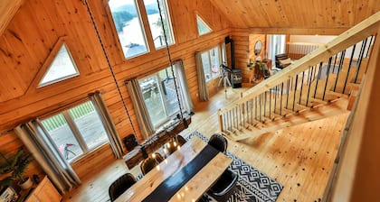 Heaven 47 - Cottage with Hot Tub & Huge Games Room