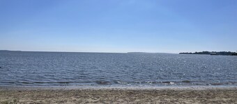 Osprey Nest- Historic Cedar Key. Pet Friendly!