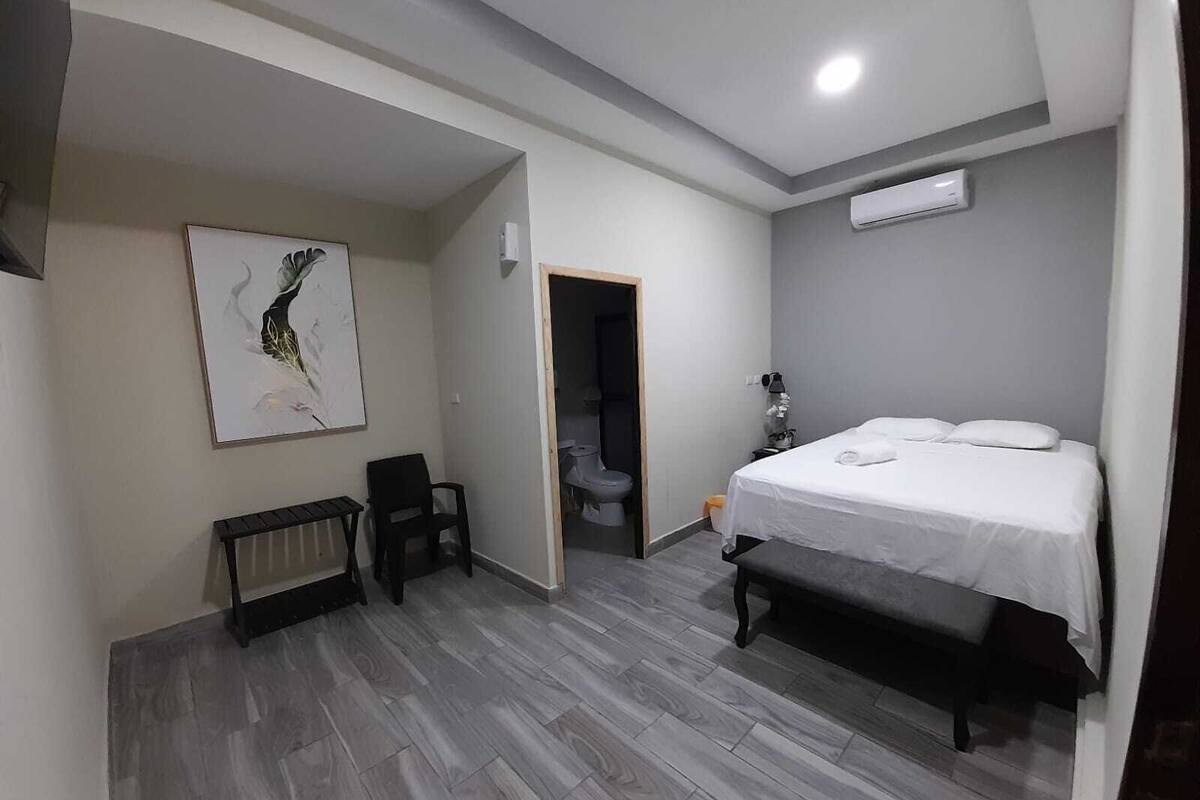 Ropa de cama de alta calidad, wifi gratis y ropa de cama