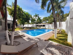 Terrace/patio - Mi Tierra Aeropuerto Hotel y Restaurante (San Luis Talpa)