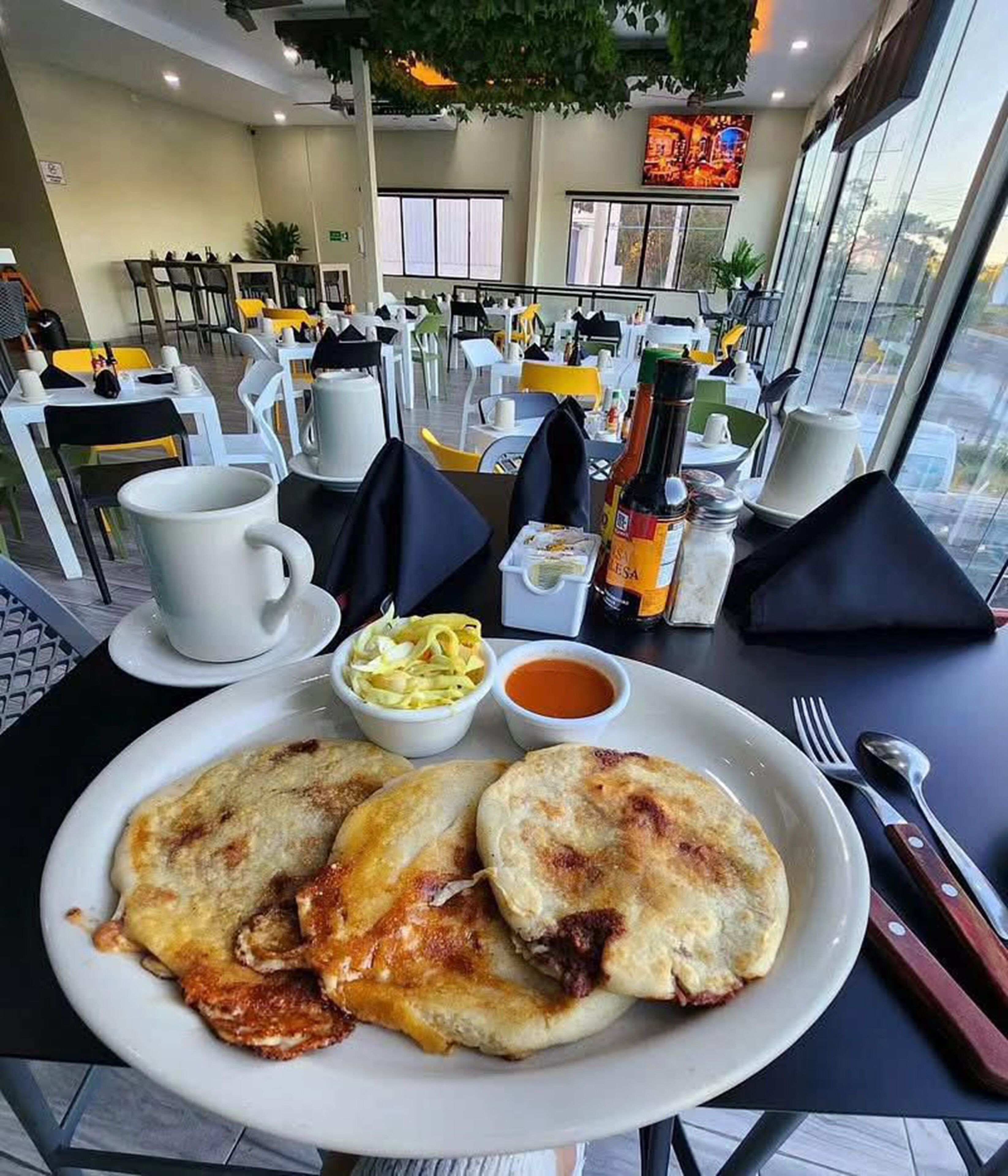 Free daily cooked-to-order breakfast