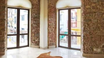 Deluxe Condo, 4 Bedrooms | Premium bedding, down comforters, Select Comfort beds, in-room safe