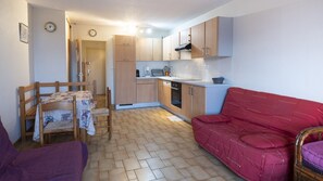 TV - Studio 4 ppl, sea view balcony, pool, parking (Agde)