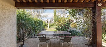 Modern house 5 ppl,  terrace, pool