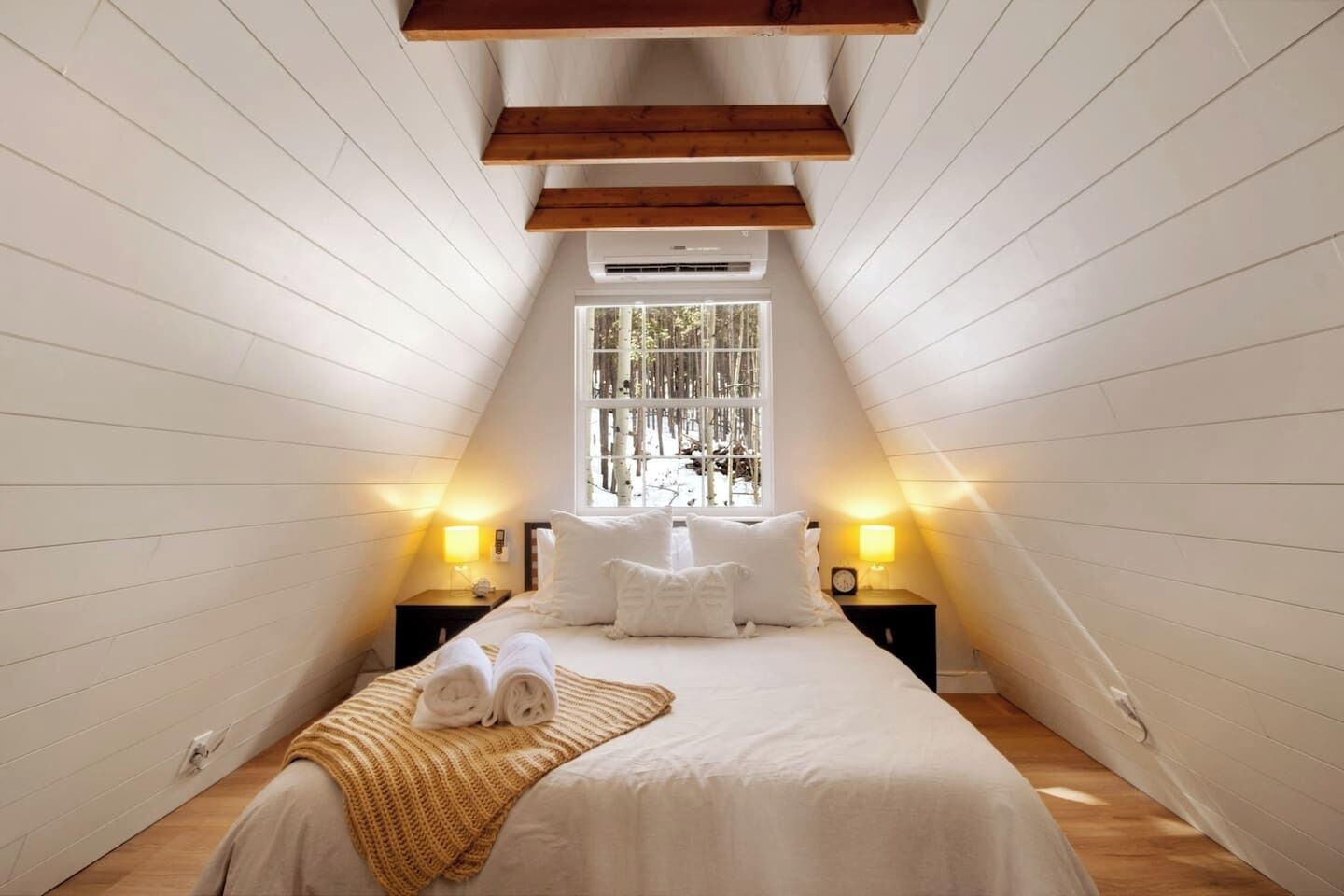 2 quartos, Wi-Fi de cortesia, roupa de cama