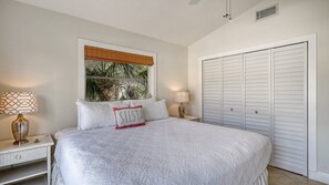 1 chambre, fer et planche Ă repasser, Wi-Fi gratuit, draps fournis