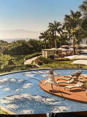 Indoor pool, outdoor pool - Luxury at the 2023 PGA Mexico Open, Nuevo Vallarta (Las Jarretaderas)