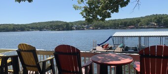 Large Lakefront Family Retreat on Quiet and Lively Cove                      